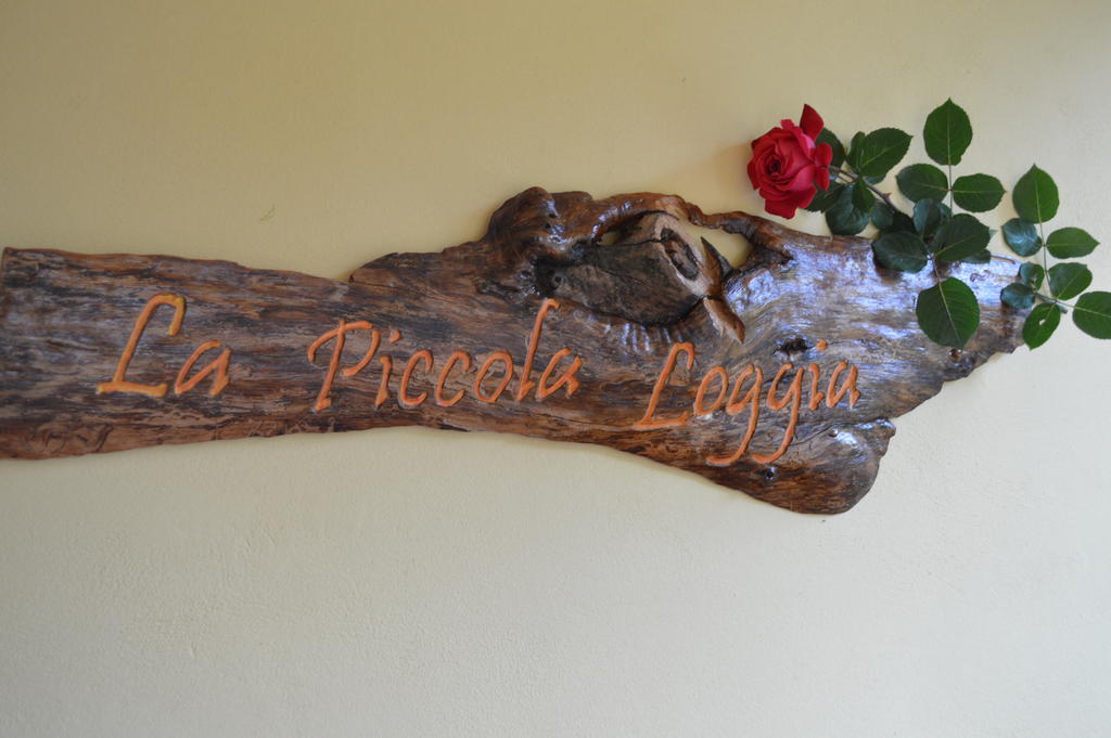Апартаменты La Piccola Loggia Торрита-ди-Сьена Экстерьер фото